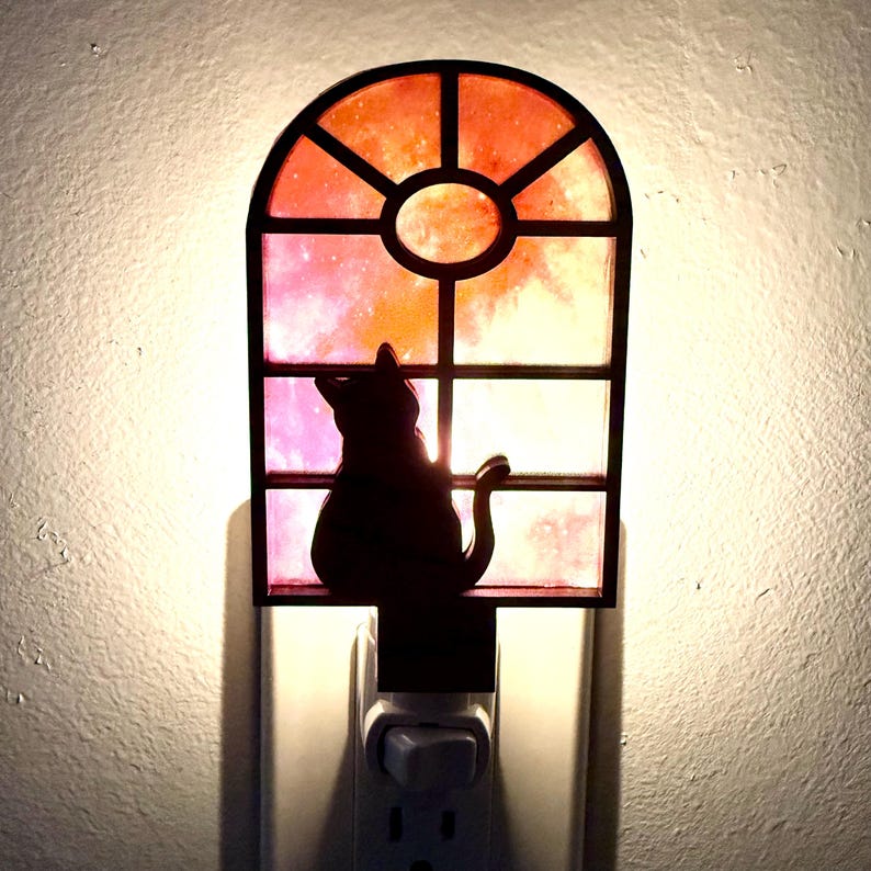 Cats and Books Night Light, Plug in Nightlight Cats,Birthday Gift for Cat Lover, Cat Lover Gift for Girls, Cat Home Decor, Cat Lady Gift