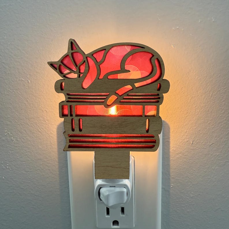 Cats and Books Night Light, Plug in Nightlight Cats,Birthday Gift for Cat Lover, Cat Lover Gift for Girls, Cat Home Decor, Cat Lady Gift