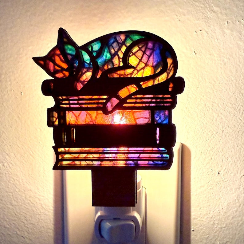 Cats and Books Night Light, Plug in Nightlight Cats,Birthday Gift for Cat Lover, Cat Lover Gift for Girls, Cat Home Decor, Cat Lady Gift
