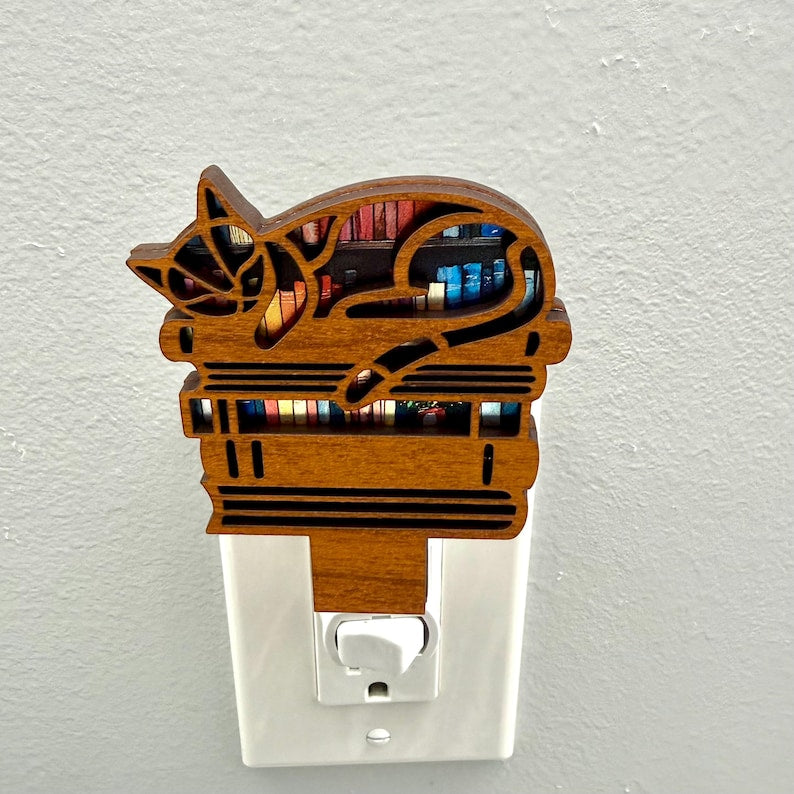 Cats and Books Night Light, Plug in Nightlight Cats,Birthday Gift for Cat Lover, Cat Lover Gift for Girls, Cat Home Decor, Cat Lady Gift