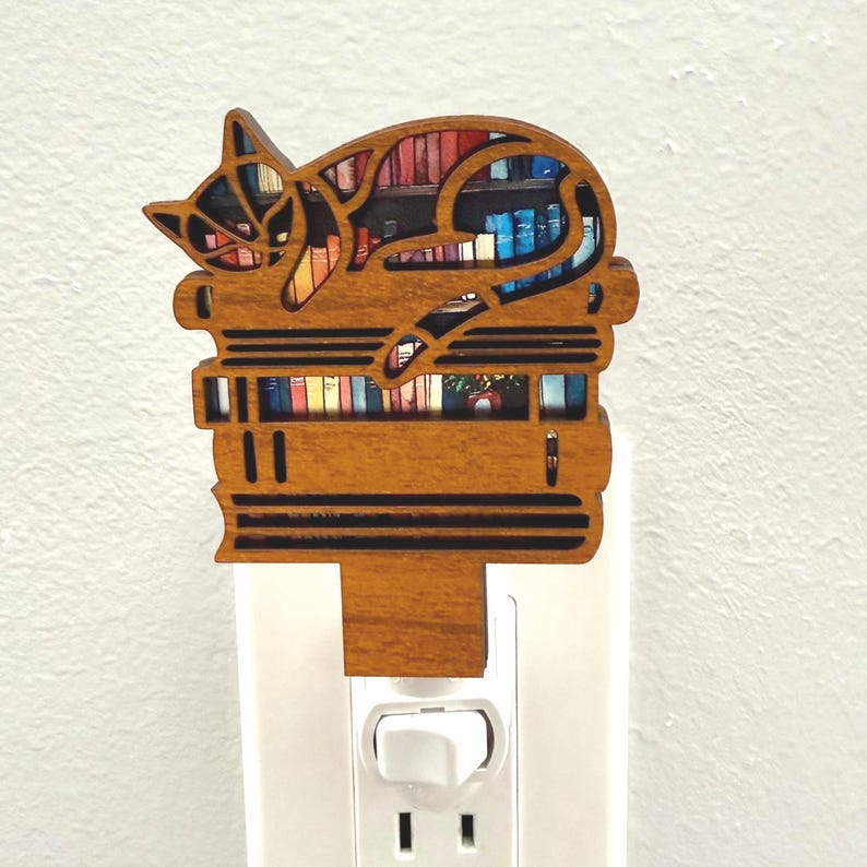 Cats and Books Night Light, Plug in Nightlight Cats,Birthday Gift for Cat Lover, Cat Lover Gift for Girls, Cat Home Decor, Cat Lady Gift